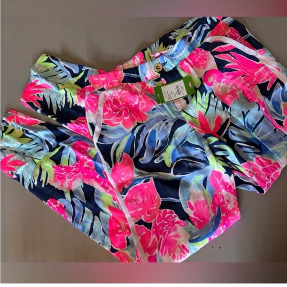 NWT Lilly Pulitzer Madeira pant. Others listing for $80 or more used. - Picture 2 of 6